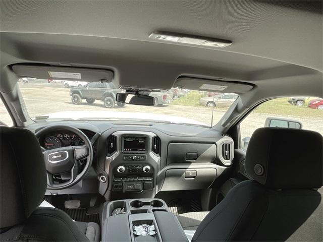 Photo of 2025 Summit White GMC Sierra 2500