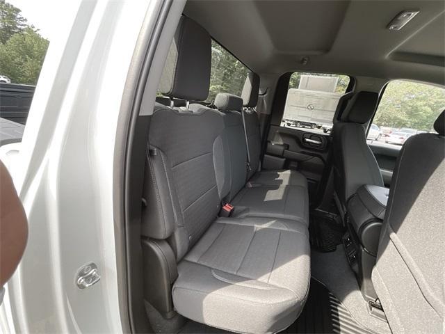 Photo of 2025 Summit White GMC Sierra 2500