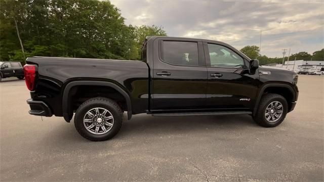 Photo of 2024 Onyx Black GMC Sierra 1500