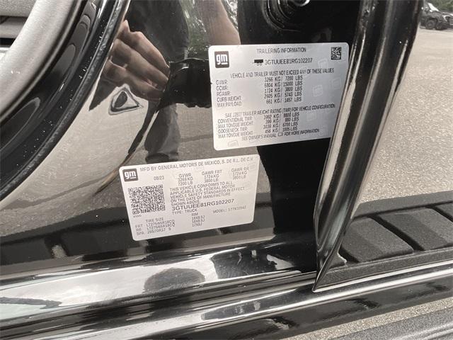 Photo of 2024 Onyx Black GMC Sierra 1500