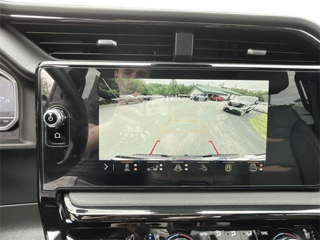 Photo of 2024 Onyx Black GMC Sierra 1500