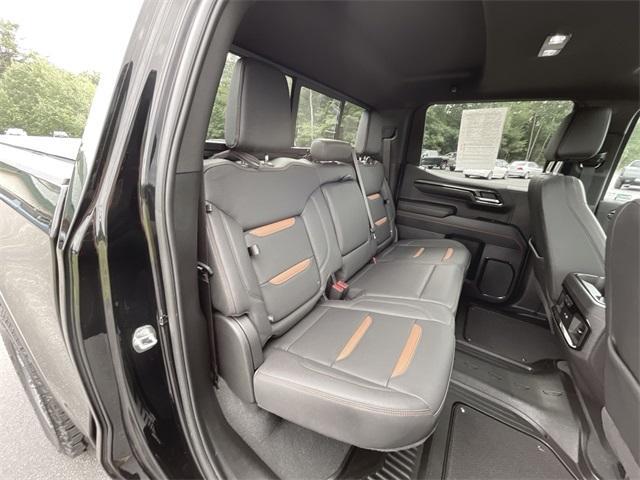 Photo of 2024 Onyx Black GMC Sierra 1500