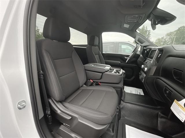 Photo of 2025 Summit White GMC Sierra 3500