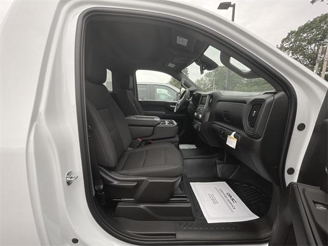 Photo of 2025 Summit White GMC Sierra 3500