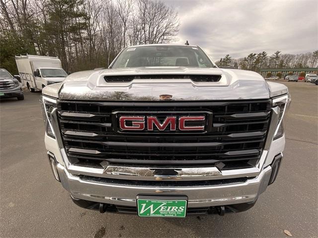 Photo of 2025 Summit White GMC Sierra 2500