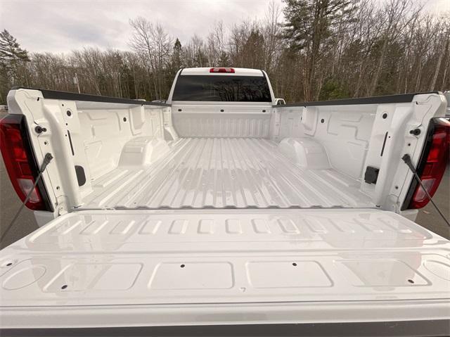 Photo of 2025 Summit White GMC Sierra 2500