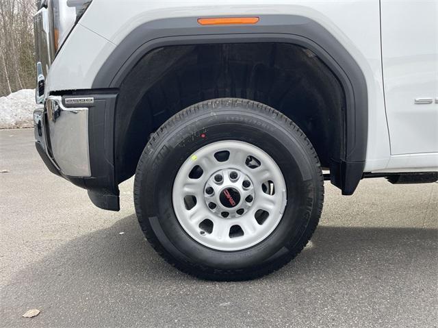 Photo of 2025 Summit White GMC Sierra 2500
