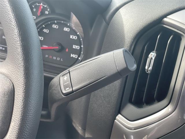 Photo of 2025 Summit White GMC Sierra 2500