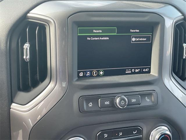 Photo of 2025 Summit White GMC Sierra 2500