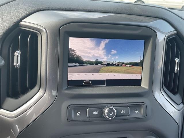 Photo of 2025 Summit White GMC Sierra 2500