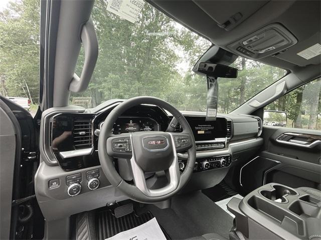 Photo of 2025 Onyx Black GMC Sierra 1500