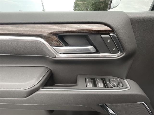 Photo of 2025 Onyx Black GMC Sierra 1500