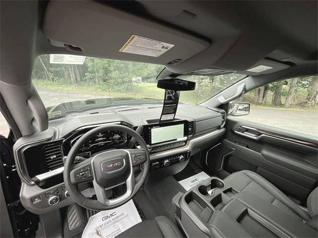 Photo of 2025 Onyx Black GMC Sierra 1500