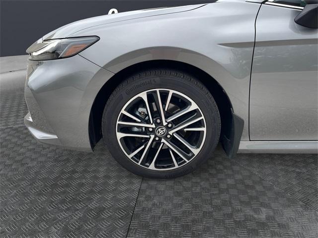 Photo of 2025 Metal Toyota Camry