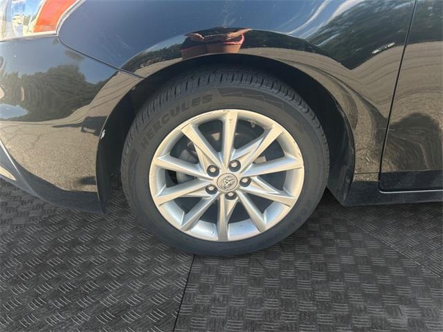 Photo of 2014 Black Toyota Prius v