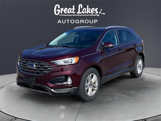 Photo of 2019 Burgundy Ford Edge