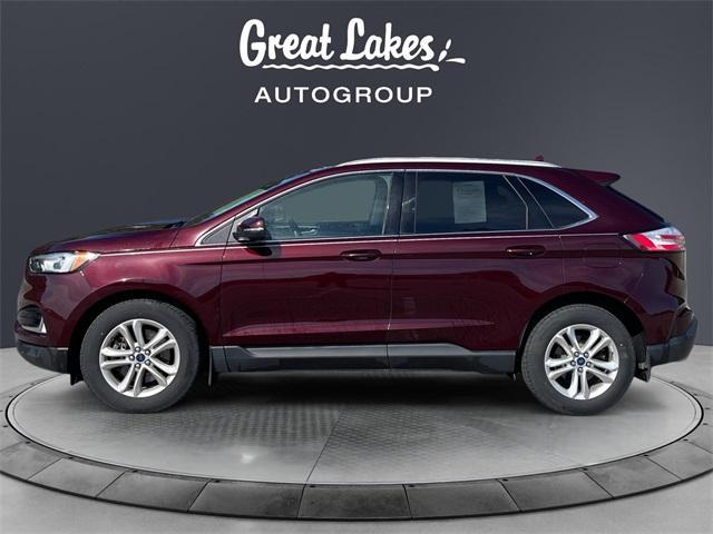 Photo of 2019 Burgundy Ford Edge