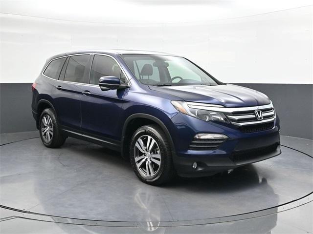 Photo of 2018 Obsidian Blue Pearl Honda Pilot