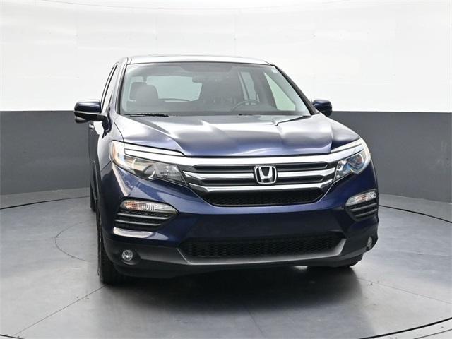 Photo of 2018 Obsidian Blue Pearl Honda Pilot