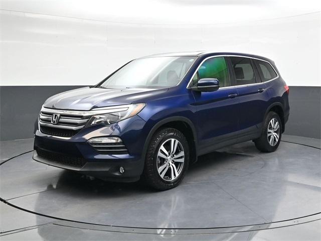 Photo of 2018 Obsidian Blue Pearl Honda Pilot