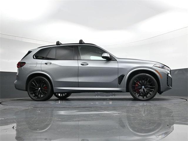 Photo of 2026 Skyscraper Gray Metallic BMW X5