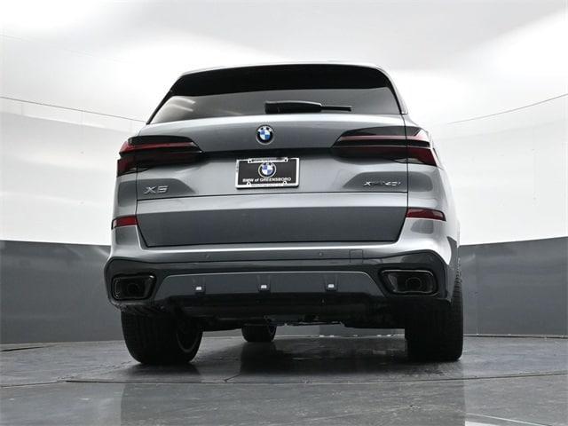 Photo of 2026 Skyscraper Gray Metallic BMW X5