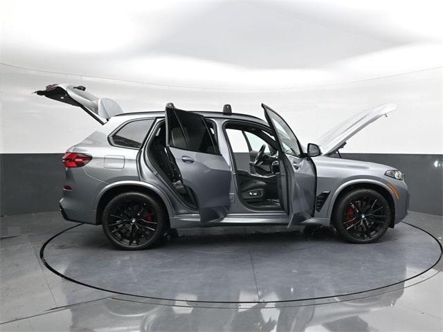 Photo of 2026 Skyscraper Gray Metallic BMW X5