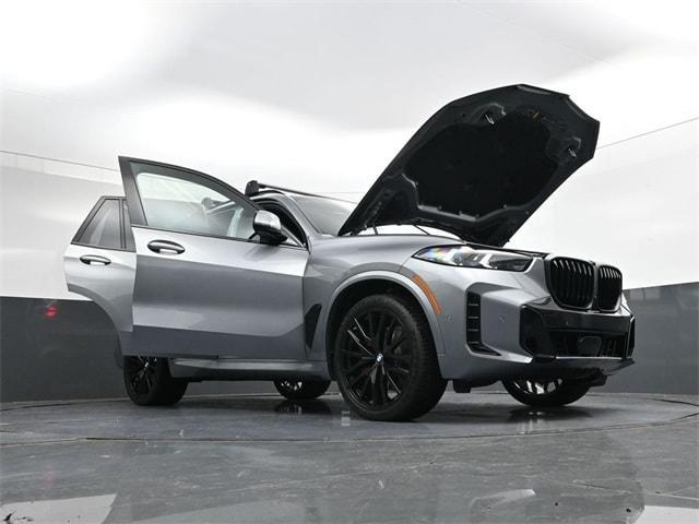 Photo of 2026 Skyscraper Gray Metallic BMW X5