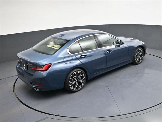 Photo of 2025 Arctic Race Blue Metallic BMW 330