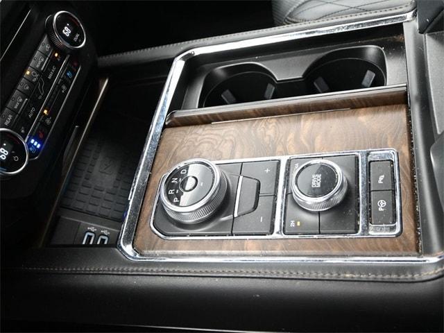 Photo of 2018 Shadow Black Ford Expedition