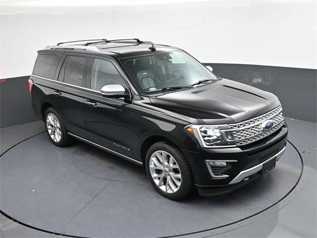 Photo of 2018 Shadow Black Ford Expedition