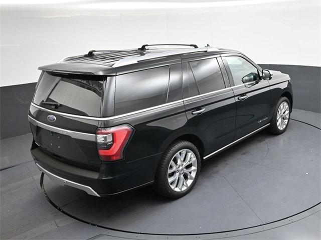 Photo of 2018 Shadow Black Ford Expedition