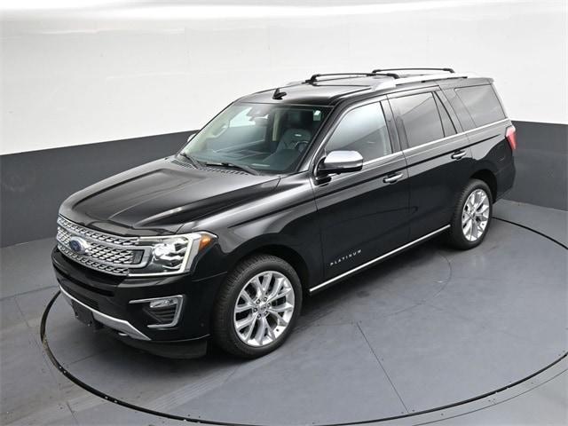 Photo of 2018 Shadow Black Ford Expedition