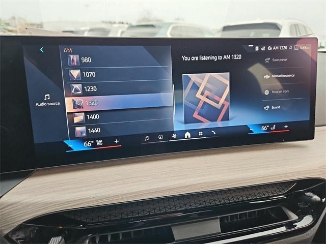 Photo of 2025 Skyscraper Gray Metallic BMW 330
