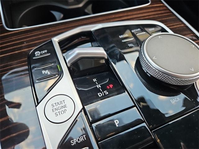 Photo of 2025 Skyscraper Gray Metallic BMW X5