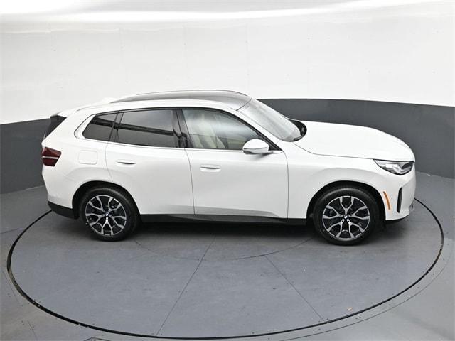 Photo of 2026 Mineral White Metallic BMW X3
