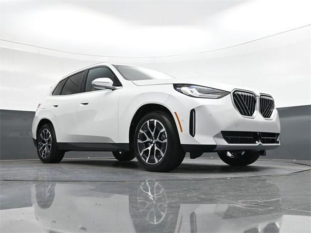 Photo of 2026 Mineral White Metallic BMW X3