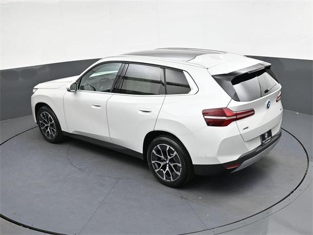 Photo of 2026 Mineral White Metallic BMW X3