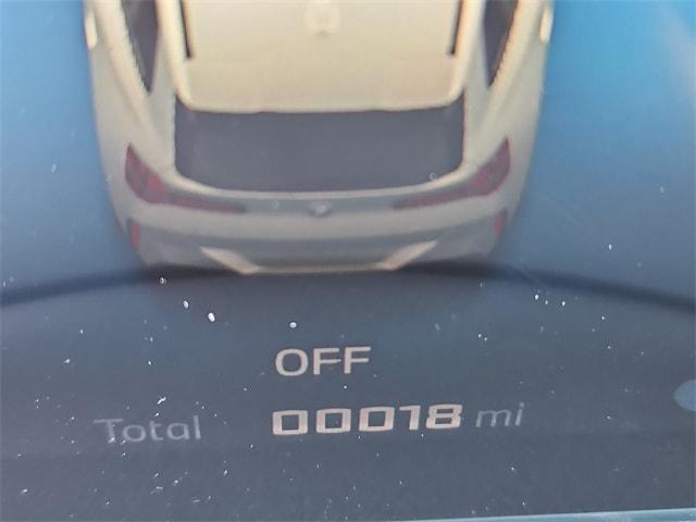 Photo of 2025 Alpine White BMW X3