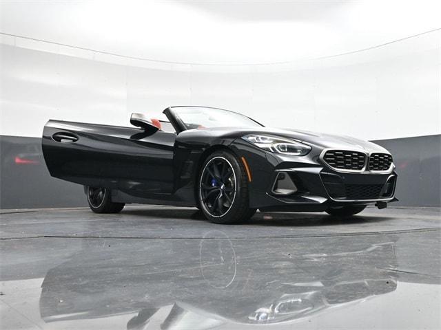 Photo of 2024 Black Sapphire BMW Z4