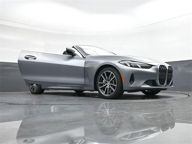Photo of 2025 Skyscraper Gray Metallic BMW 430
