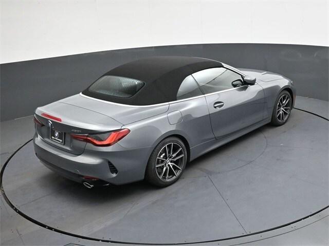 Photo of 2025 Skyscraper Gray Metallic BMW 430