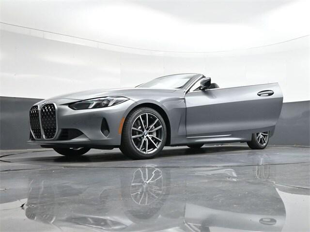 Photo of 2025 Skyscraper Gray Metallic BMW 430