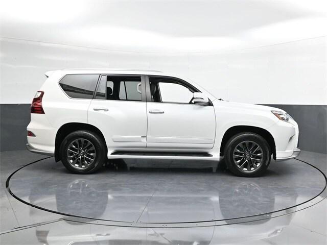 Photo of 2019 Starfire Pearl Lexus GX 460