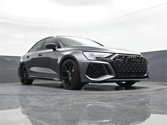 Photo of 2024 Daytona Gray Pearl Effect Audi RS 3
