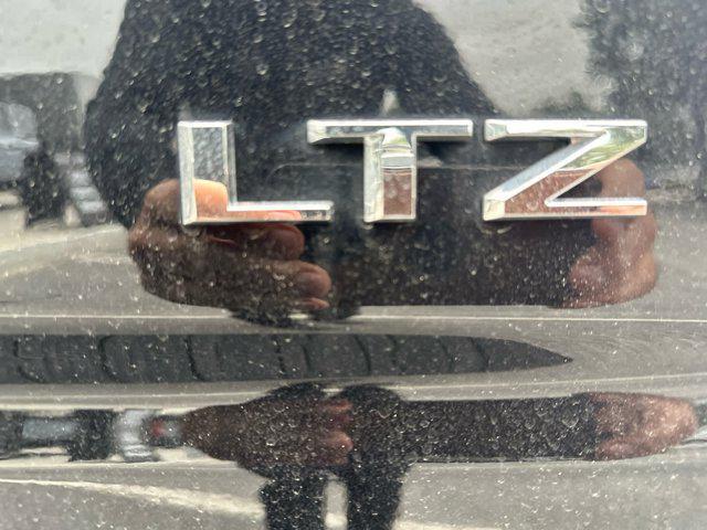 Photo of 2024 Black Chevrolet Silverado 1500