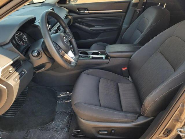 Photo of 2021 Gun Metallic Nissan Altima