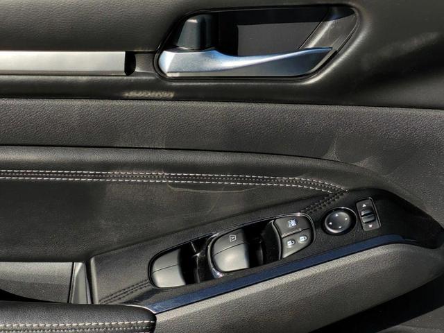 Photo of 2021 Gun Metallic Nissan Altima