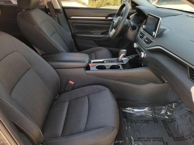 Photo of 2021 Gun Metallic Nissan Altima