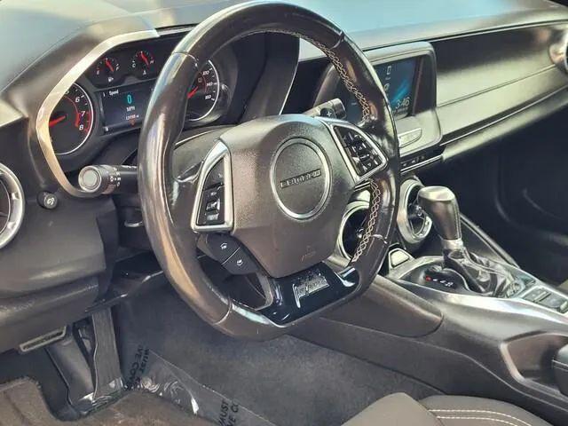Photo of 2017 Blue Chevrolet Camaro